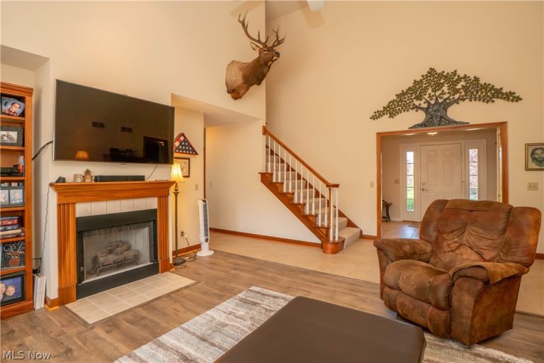 1204 Stone Crossing Street, Canton, OH - Photo 6