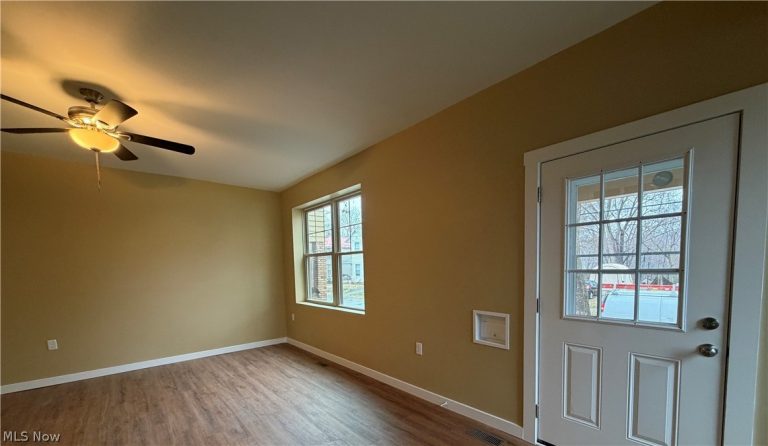 1245 Jewett Drive, Zanesville, OH - Photo 3