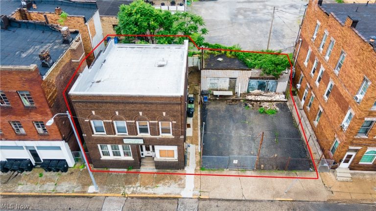 406 Adams Street, Steubenville, OH - Photo 6