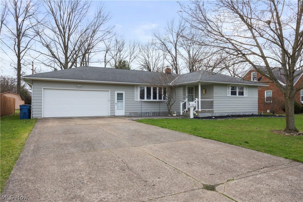 1437 Westwood Drive, Lorain, OH