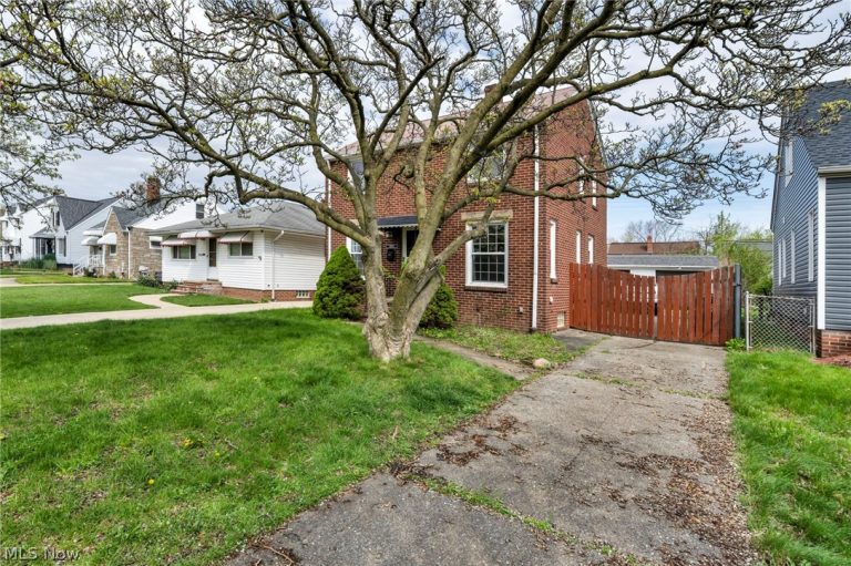 14018 Liberty Avenue, Cleveland, OH - Photo 3