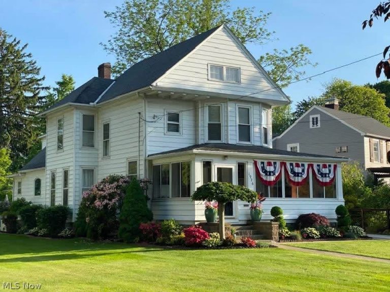 1926 Walnut Boulevard, Ashtabula, OH - Photo 2