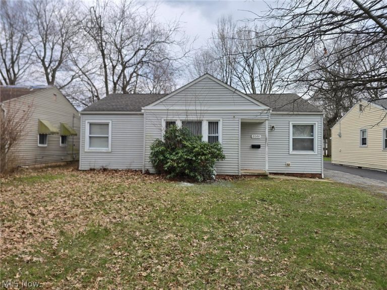 2044 Green Road, Cleveland, OH, 44121