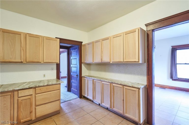 3218 Marvin Avenue, Cleveland, OH - Photo 5