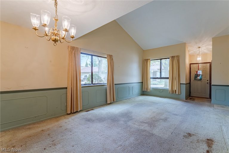 9668 Abbeyshire Way, Mentor, OH - Photo 3
