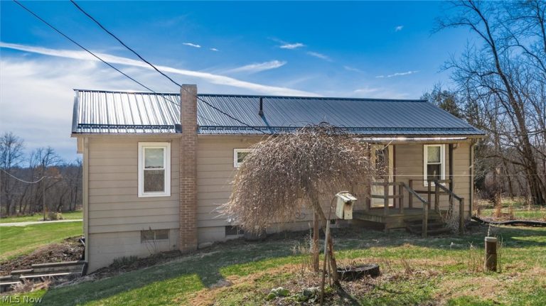 7965 Shannon Valley Road, Frazeysburg, OH - Photo 5