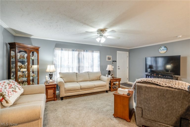 5109 Redbud Drive #343, Navarre, OH - Photo 6
