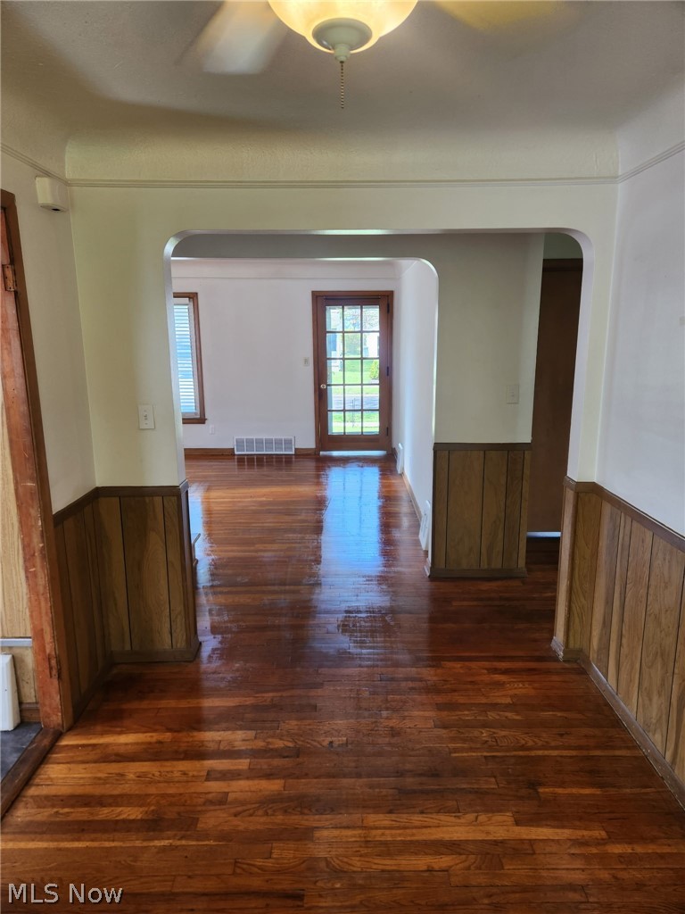 21300 Wilmore Avenue, Euclid, OH - Photo 8