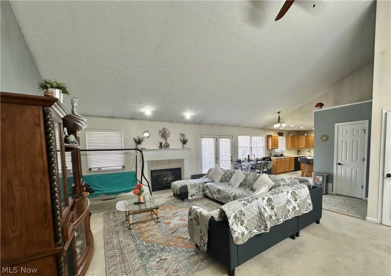 5394 Juniper Court, Ravenna, OH - Photo 4