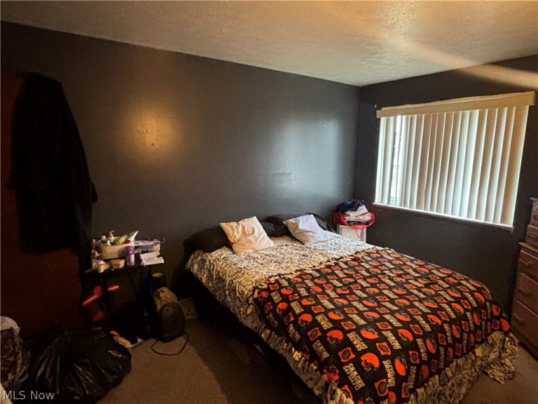 4668 Country Lane #6, Warrensville Heights, OH - Photo 4