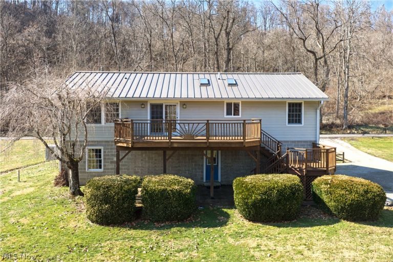 416 Babcock Road, Beverly, OH - Photo 6