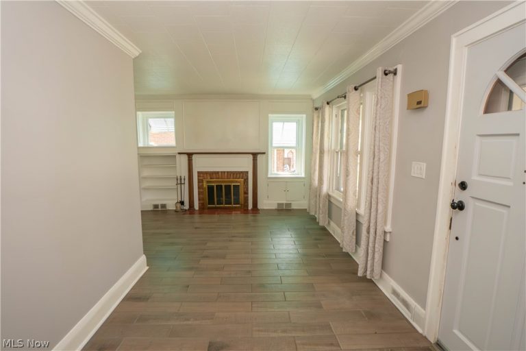 315 Korman Avenue, Massillon, OH - Photo 3