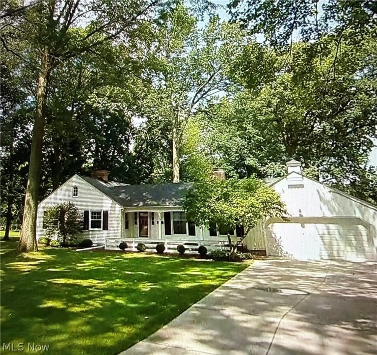 145 Overlook Road, Painesville Twp, OH, 44077