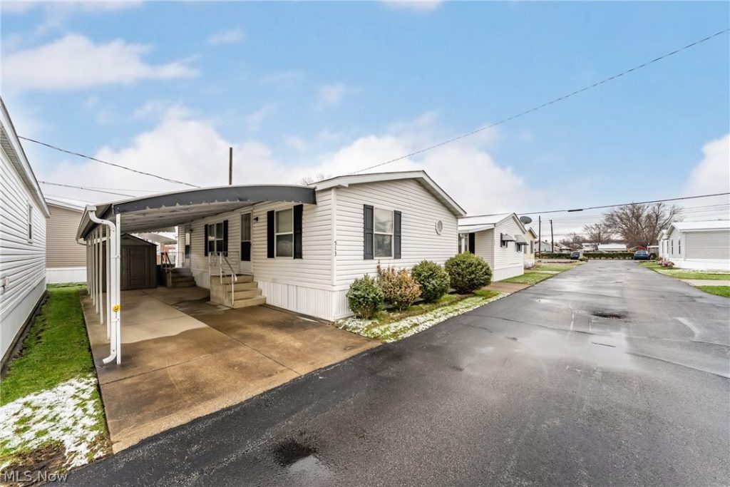 2700 Brookpark Road #513, Cleveland, OH