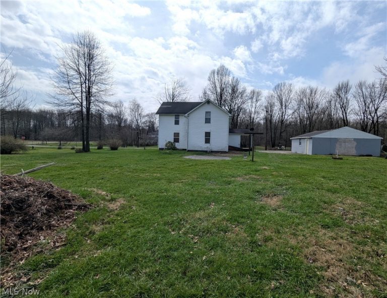 6359 Sittig Avenue, Hubbard, OH - Photo 4