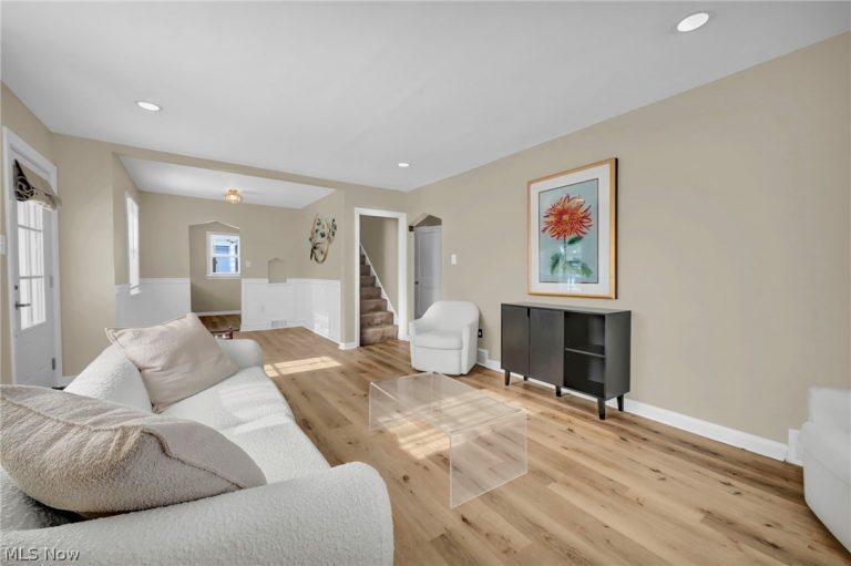 926 Winton Avenue, Akron, OH - Photo 4