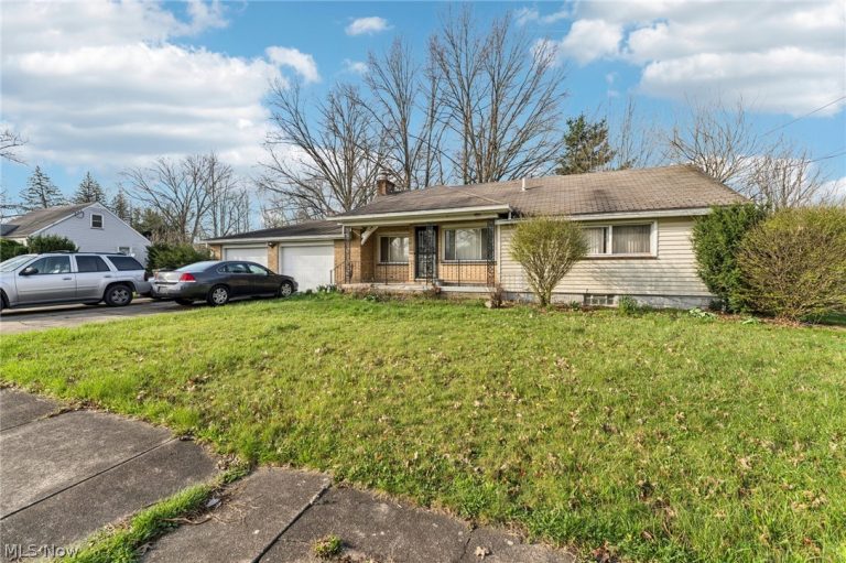 2726 Beck Street, Warren, OH - Photo 3