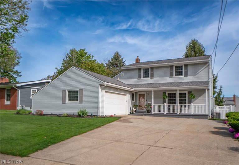 2139 Daniels Avenue, Akron, OH, 44312