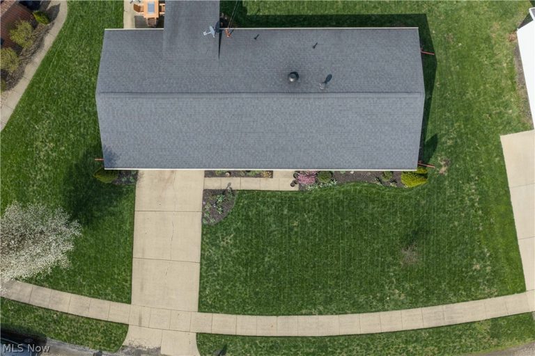 1126 3rd Street, New Philadelphia, OH - Photo 4