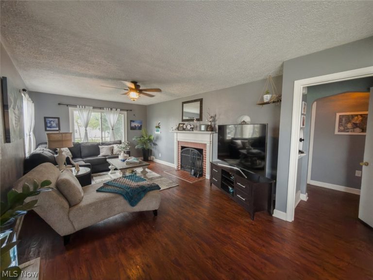 3467 Wales Avenue, Massillon, OH - Photo 5