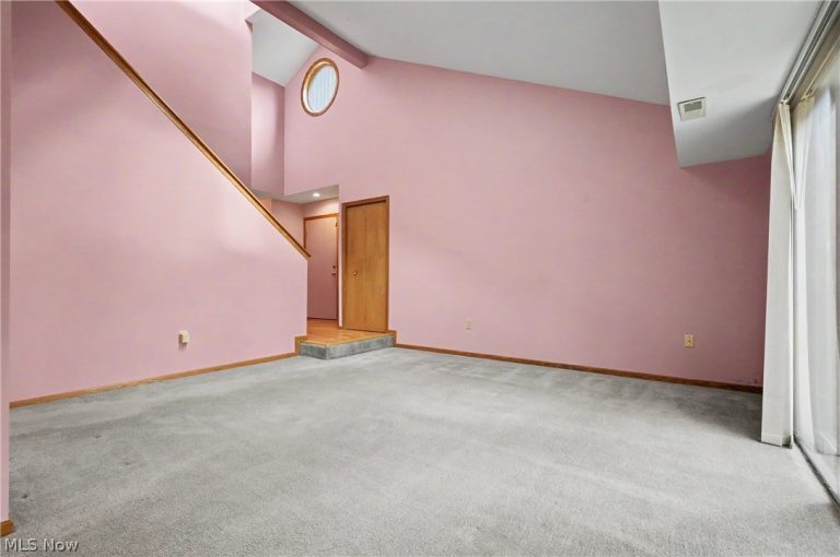 1416 Loop Road, Kent, OH - Photo 4