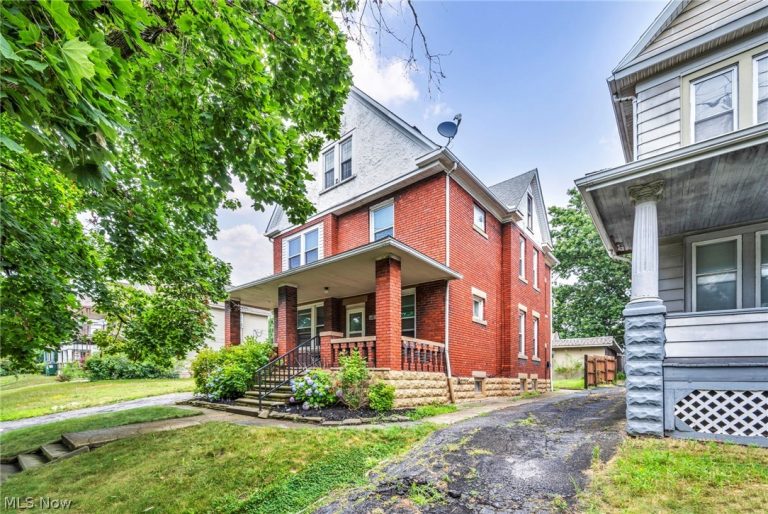 4089 64th Street, Cleveland, OH - Photo 2