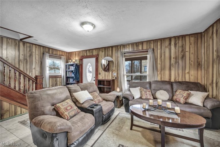 796 Allyn Street, Akron, OH - Photo 6
