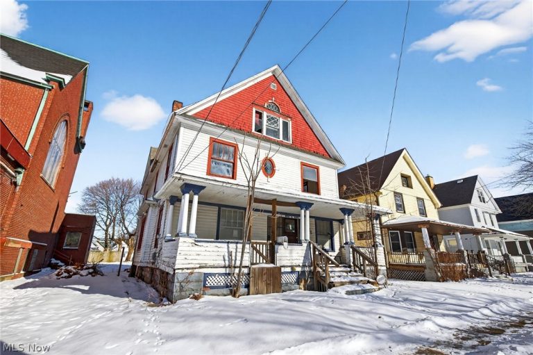 3104 Woodbridge Avenue, Cleveland, OH - Photo 3