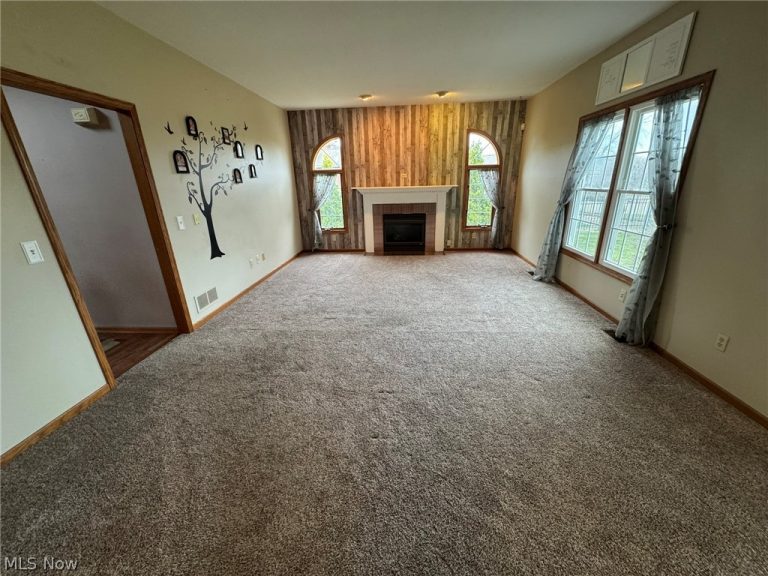 1965 Augusta Drive, Massillon, OH - Photo 2