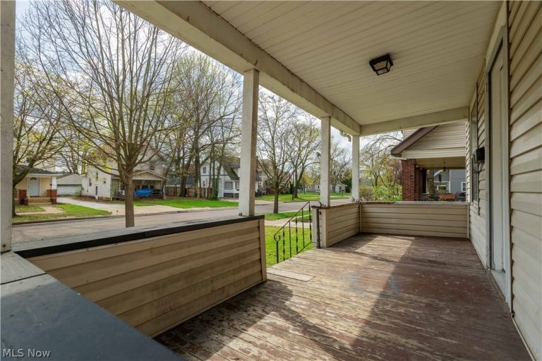 341 Archwood Avenue, Akron, OH - Photo 5