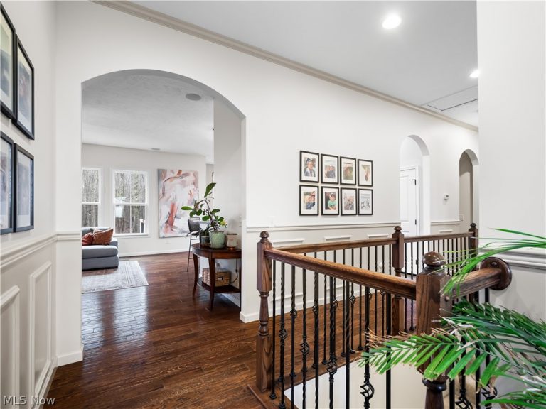 8898 Harvest Ridge Way, North Ridgeville, OH - Photo 2