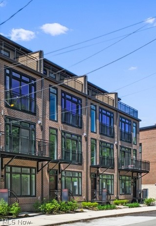 1893 Coltman Road #10, Cleveland, OH - Photo 2