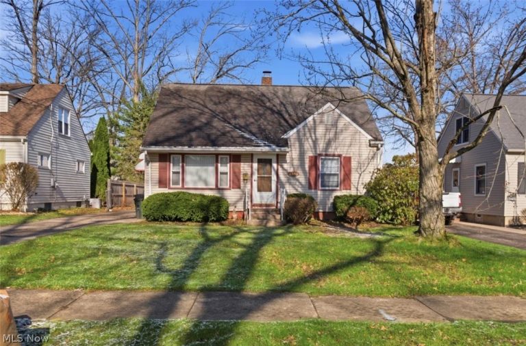 1350 Eastland Avenue, Warren, OH - Photo 2
