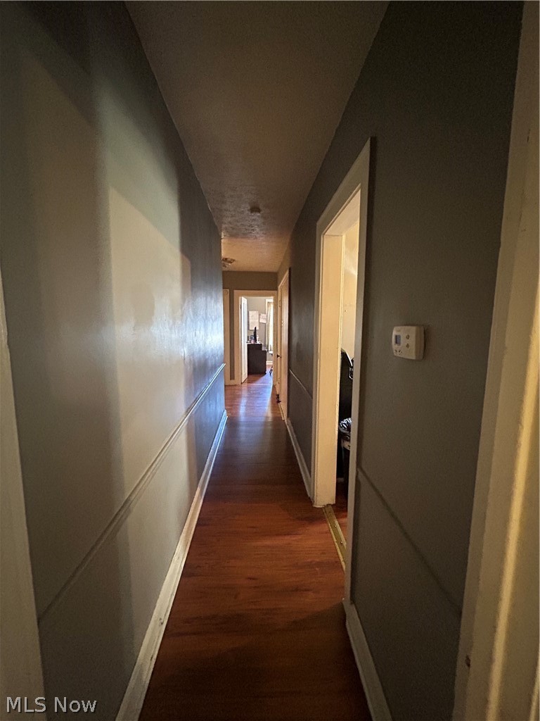 10518 Parkhurst Drive, Cleveland, OH - Photo 8