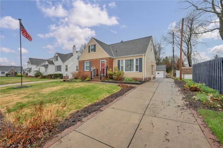 174 286th Street, Willowick, OH - Photo 4
