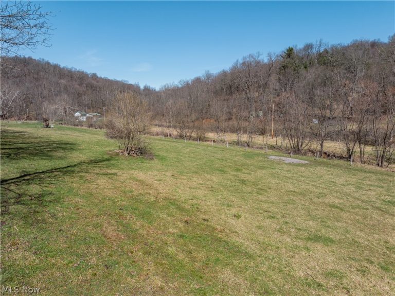 Township Road 34, Killbuck, OH, 44637