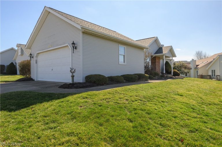 580 Glenmere Place, Barberton, OH - Photo 4
