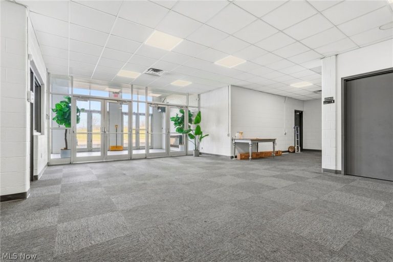 2600 25th Street, Canton, OH - Photo 8