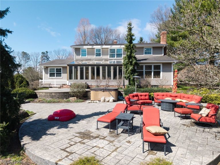 2509 Ridge Road, Hinckley, OH - Photo 6