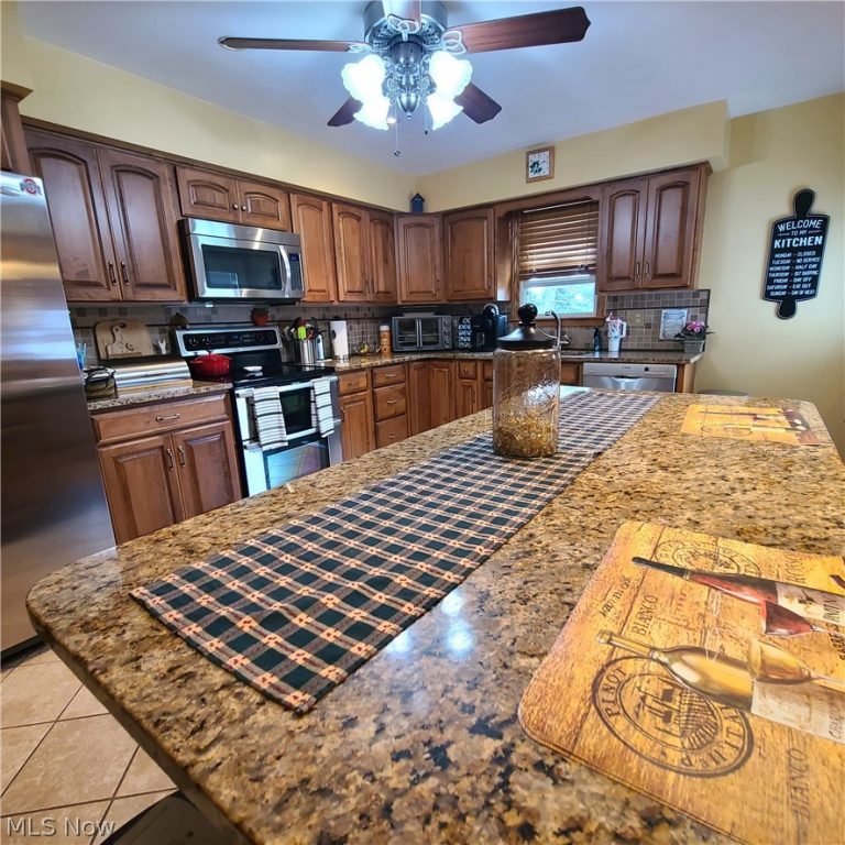 58563 Joseph Street, Rayland, OH - Photo 8