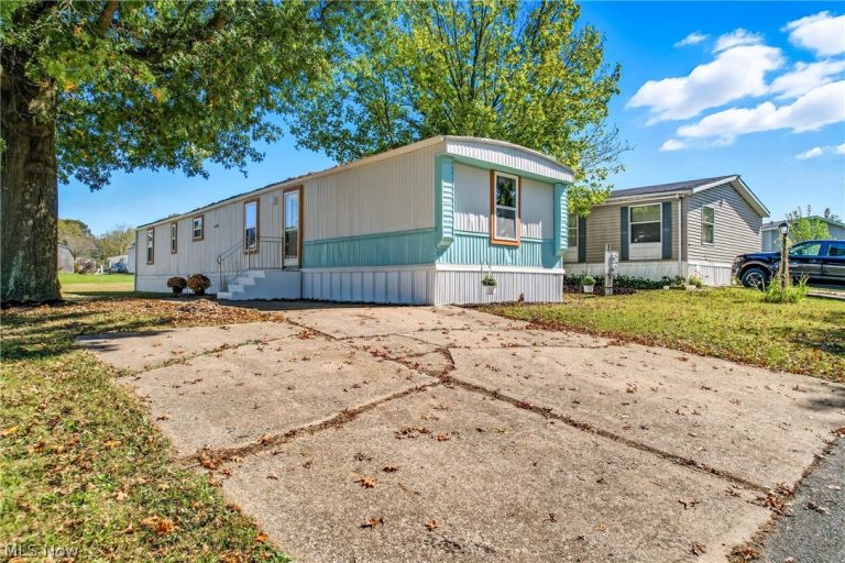 12205 Goshen Road #56, Salem, OH - Photo 2