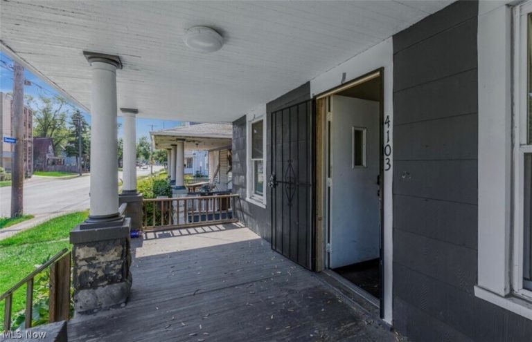 4103 Denison Avenue #Down, Cleveland, OH - Photo 2