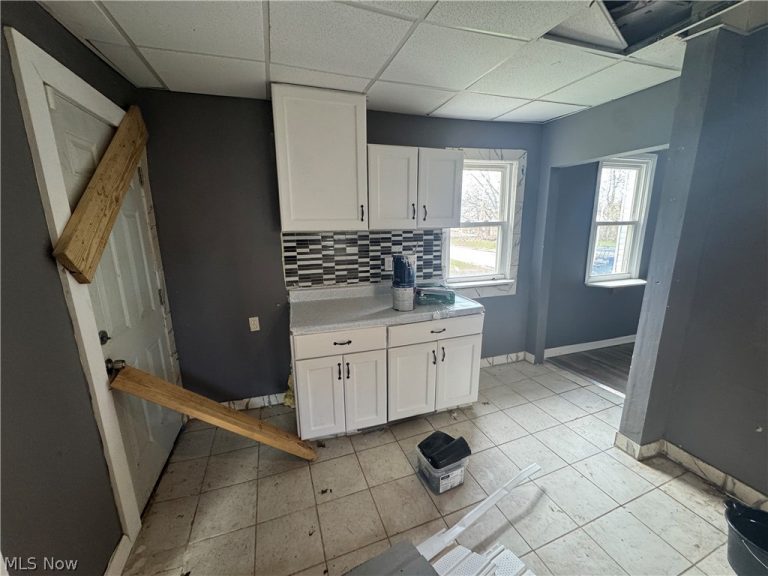 12600 Forest Hill Avenue, Cleveland, OH - Photo 4