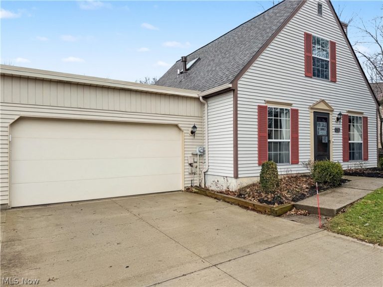 1766 Stone Creek Lane, Twinsburg, OH, 44087