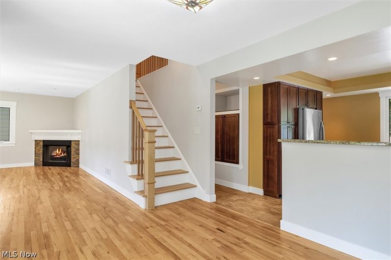 4052 219th Street, Fairview Park, OH - Photo 4