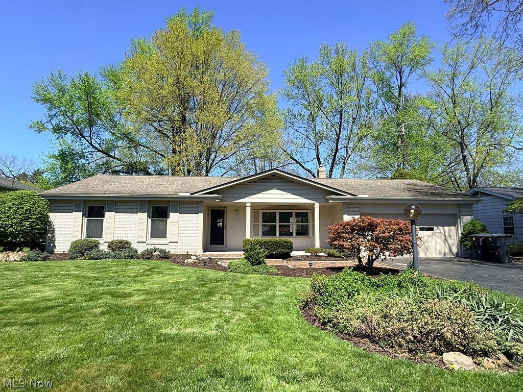 3887 Greenmont, Warren, OH