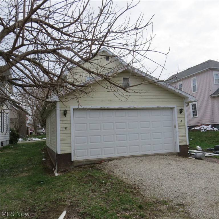 103 4th Street, Carrollton, OH - Photo 4