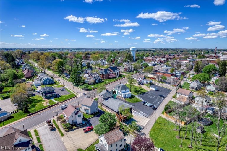 832 Main Street, North Canton, OH - Photo 8