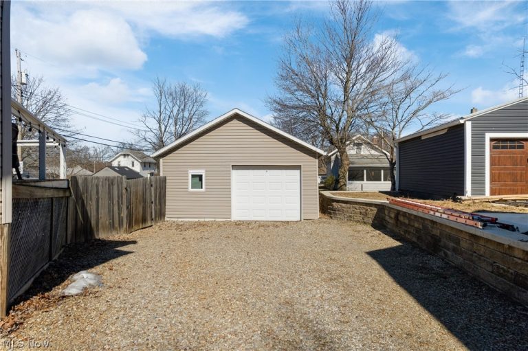 1277 Weiser Avenue, Akron, OH - Photo 5