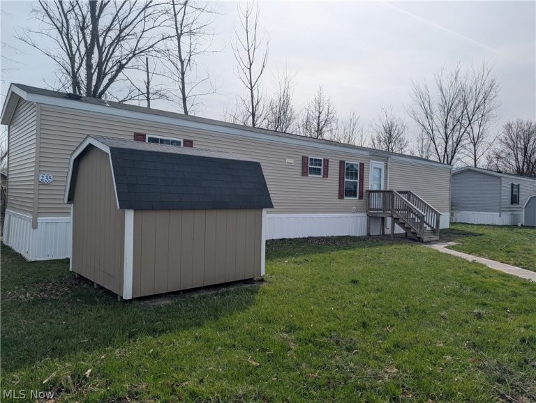 235 Cedar Brook Drive, Elyria, OH, 44035
